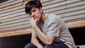 嘴型跟唱网红,网红带你轻松跟唱新歌