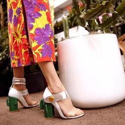 网红设计感小众凉鞋品牌,网红设计感小众凉鞋品牌，夏日足下风情独领风骚