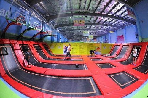 网红蹦床设备,打造潮流健身新风尚