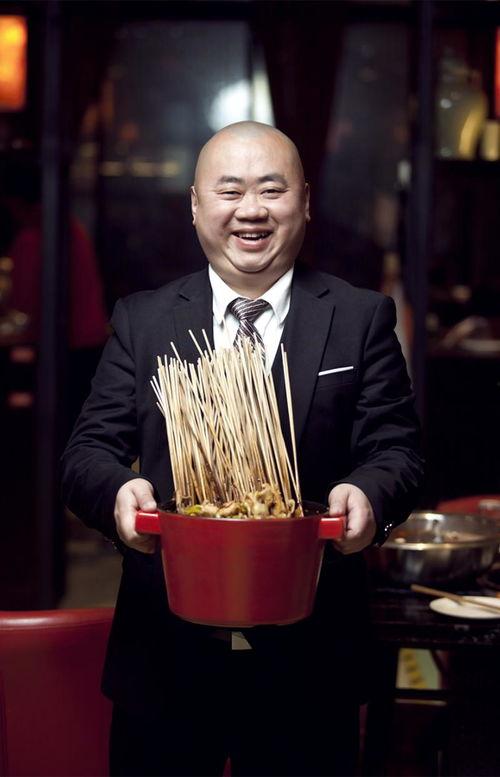 西安光头王璐瑶网红,街头奇才，网络红人的逆袭之路