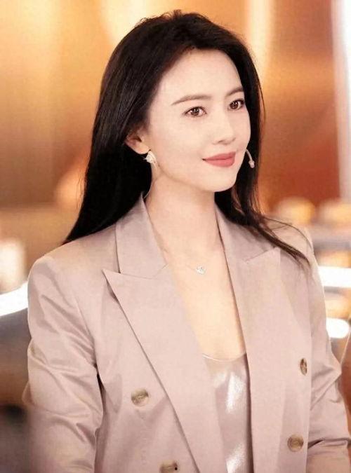 女明星什么海什么,揭秘女明星的璀璨人生