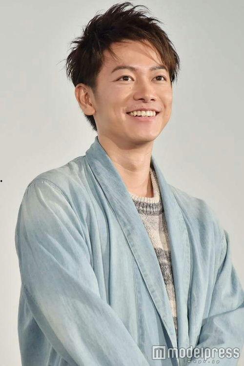 东北明星好丑,颜值与实力并存，揭秘好丑背后的真实魅力