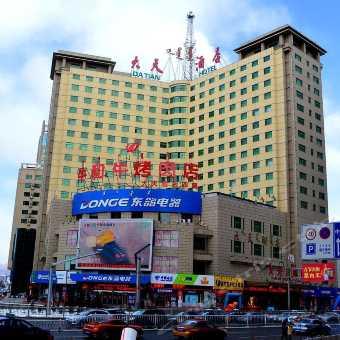 呼和浩特网红街涂鸦店,街头艺术新地标，创意涂鸦点亮城市风采