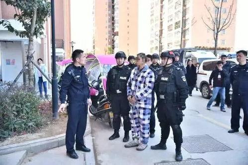 交警现场执法吃瓜群众,围观群众“吃瓜”热议
